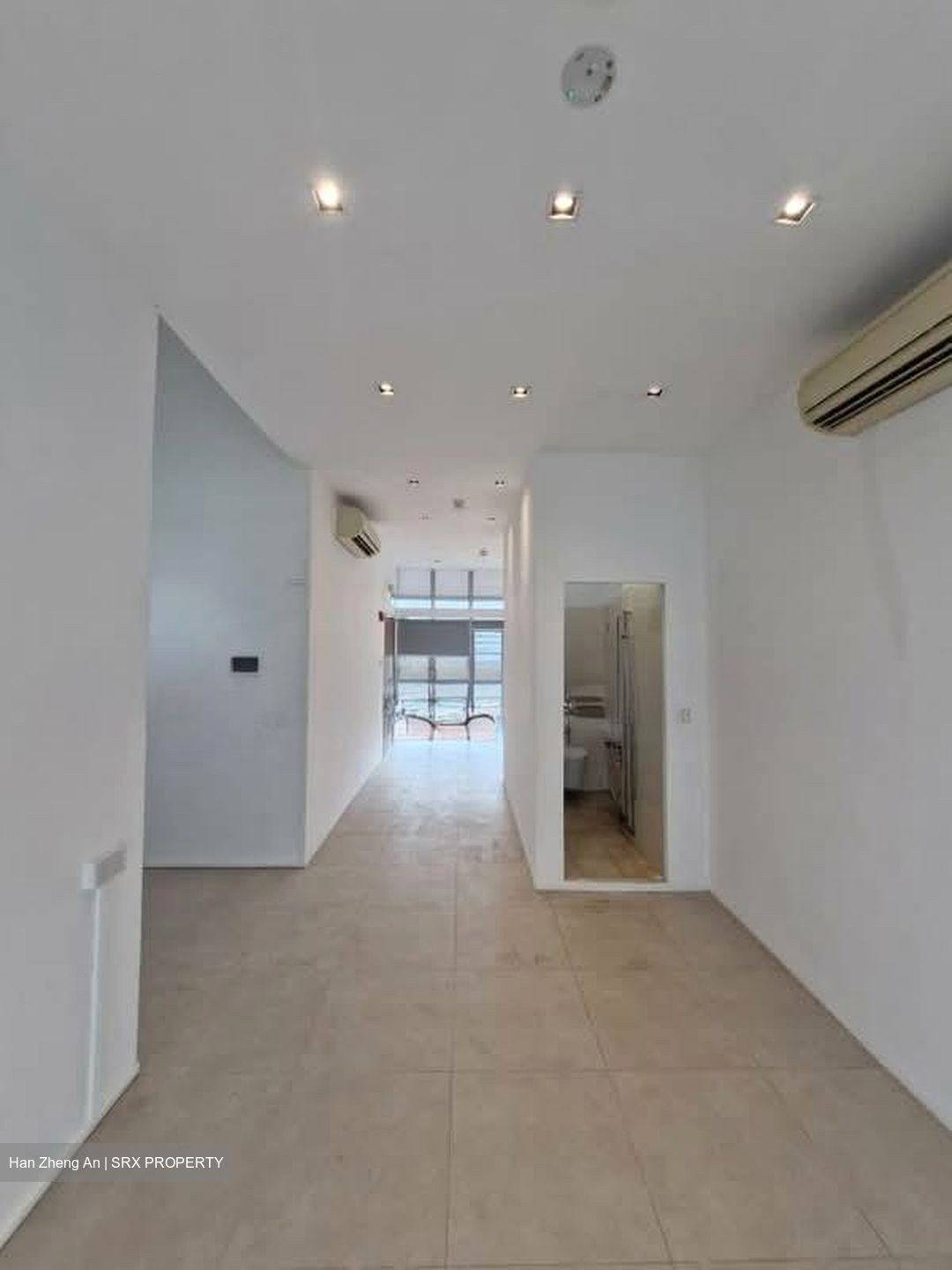Serangoon Road (D8), Office #560908261